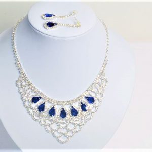 ΣΕΤ ΚΟΛΙΕ ΚΑΙ ΣΚΟΥΛΑΡΙΚΙΑ ΜΕ ΣΤΡΑΣ ΚΑΙ ΠΕΤΡΕΣ